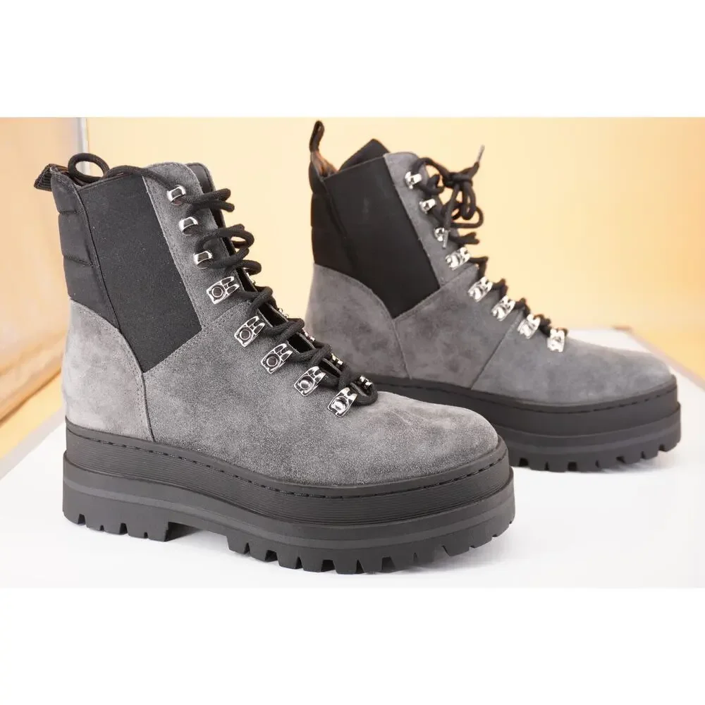 Marc Fisher Plune Lace-Up Lug Sole Bootiet SZ 8.5 biker Lugg Grey Suede $250